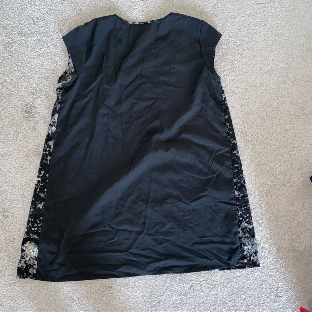 Liz Lange x Target Maternity Top - Picture 5 of 7